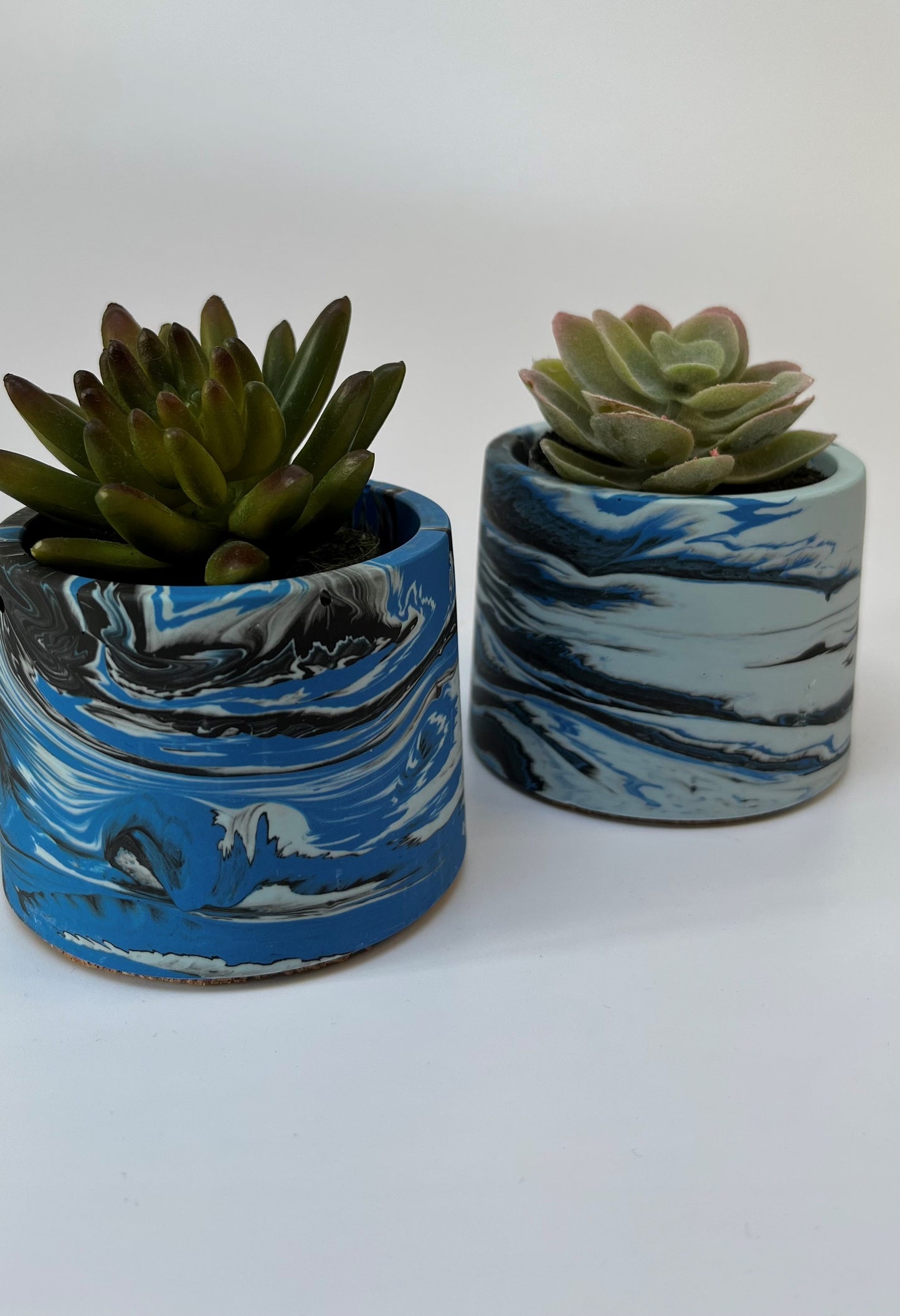 Black, Medium and Light Blue Small Pot